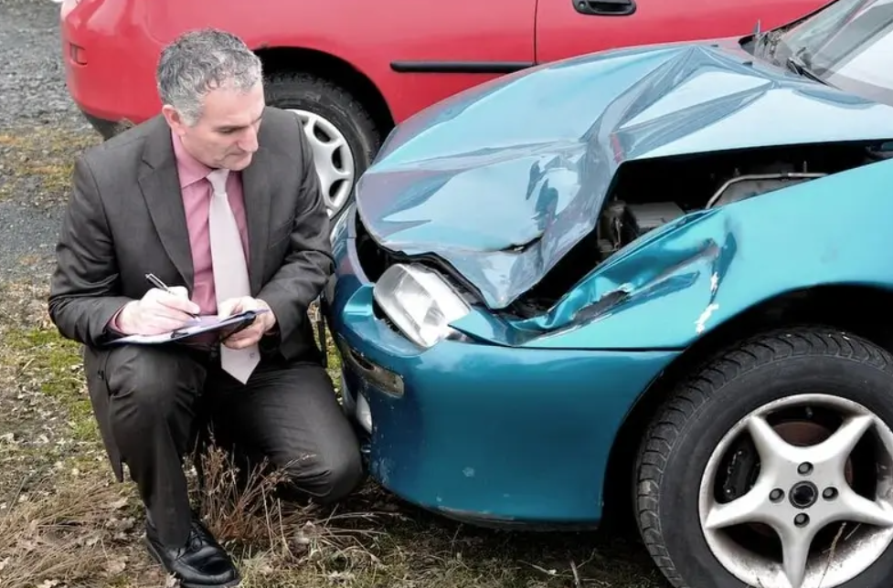 How to Claim Accident Insurance After Car Crash